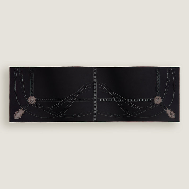 ストールプレシュー 《朝の散歩》 | Hermès - エルメス-公式サイト